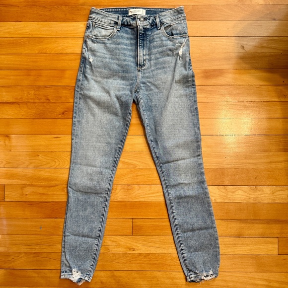 Abercrombie & Fitch Denim - Abercrombie & Fitch Super Skinny Ankle High Rise Jean
